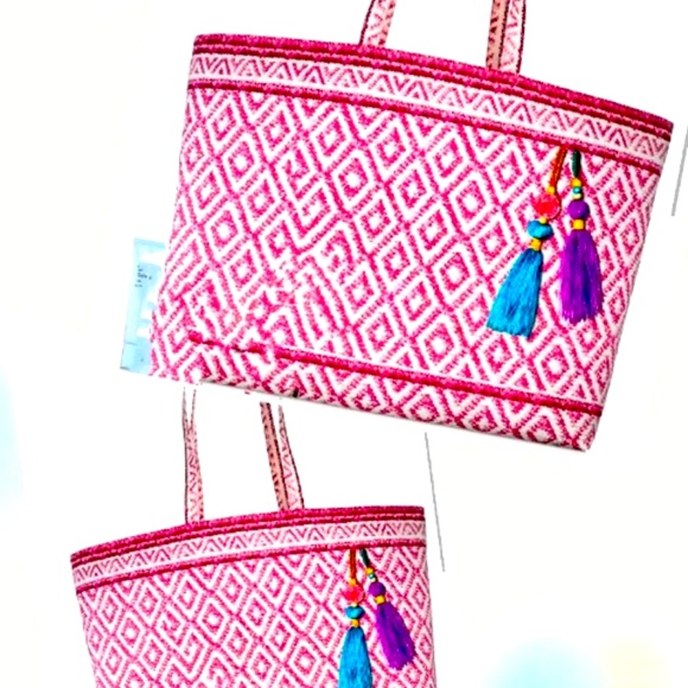 🏝️Pink beach bag shoulder bag tote with decorative tassel detail